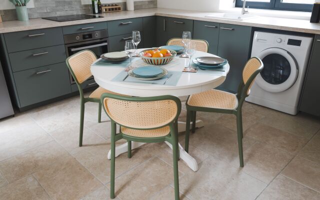 Гостевой дом L'Eperonnete surrounded by vineyards, 5* classification