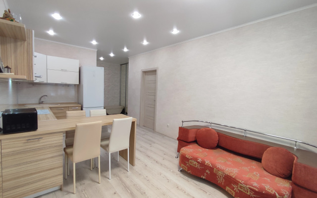 Квартира Комбинатская 54