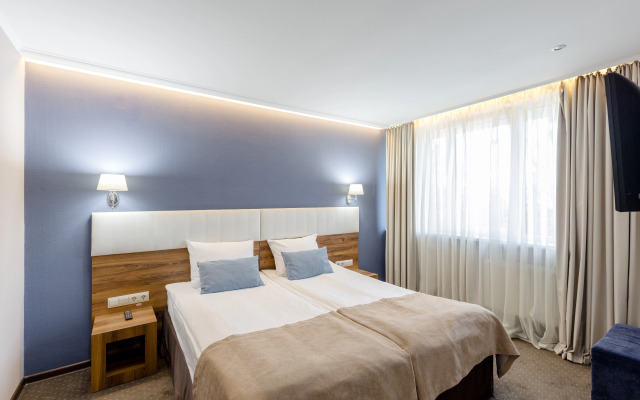 Hotel Mayak