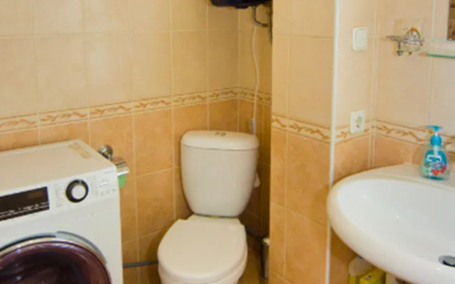 Квартира трёхкомнатная Воскресенская 6