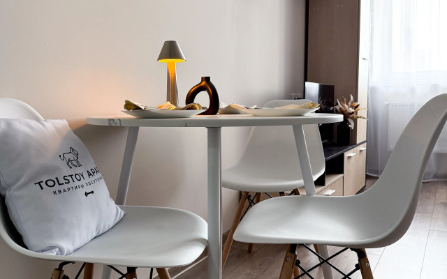 Tikhaya Studiya Na Novomoskovskoy Flat