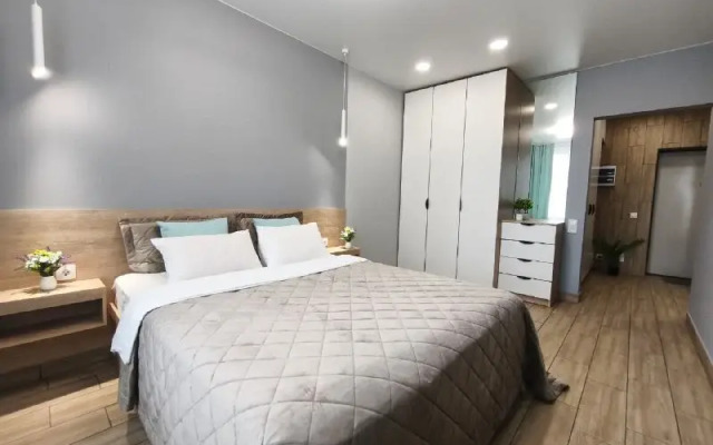 Квартира Стильная в Самом Центре Деловой Жизни