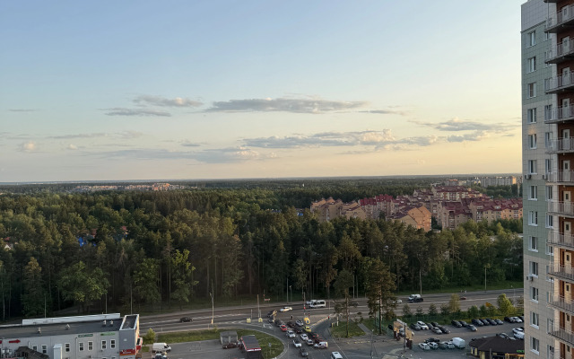 Uyutnaya V Izumrudnyh Holmah Flat