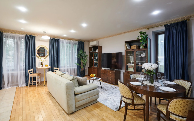 Квартира GM Apartments Булгаков на Патриарших Прудах