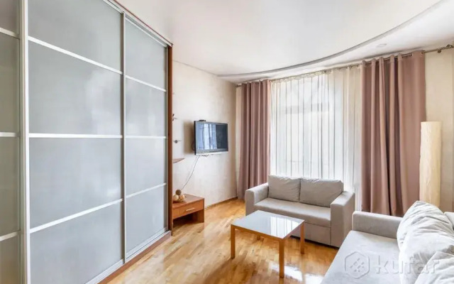 Apartments Bolshaya Shikarnaya Dvushka V Samom Tsentre Minska (gum)