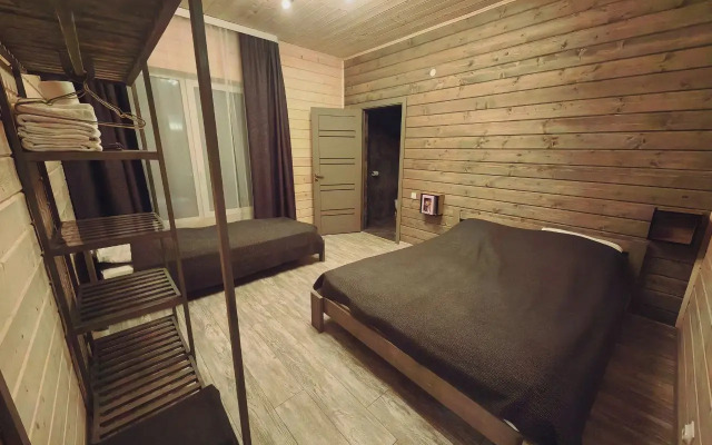 Tikhiy Sosed Guest House