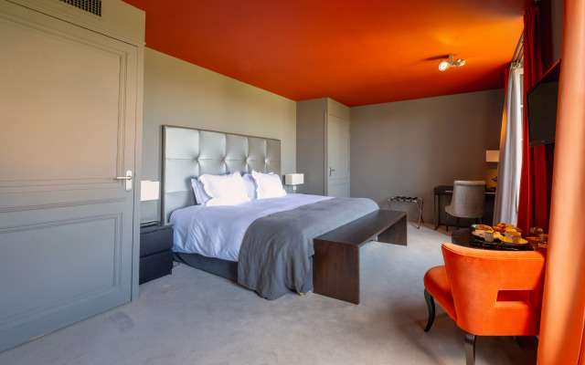 Отель Ligaro - Jarnac