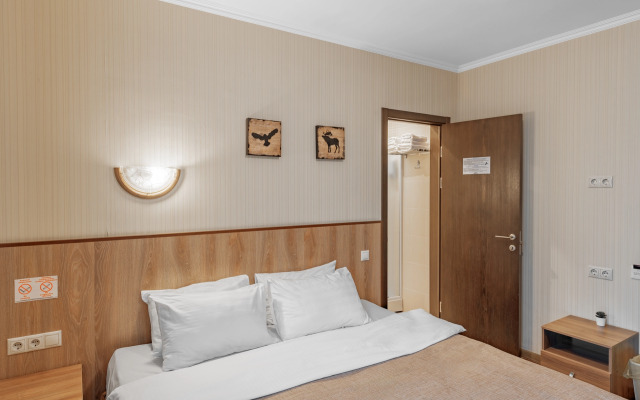 Aerootel Hotel