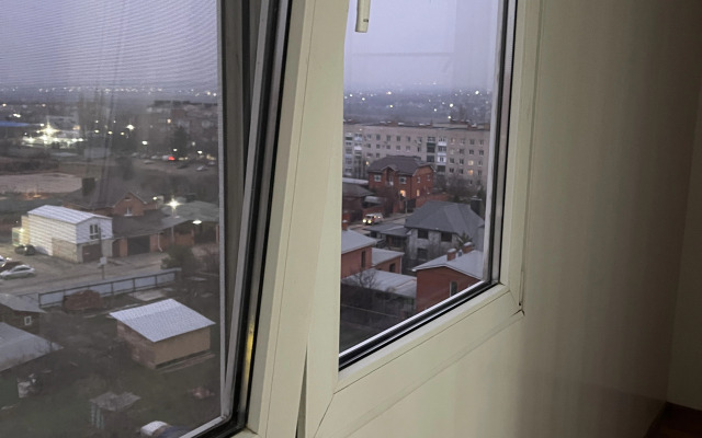 Квартира Ворошилова 155. 8 этаж, Лифт