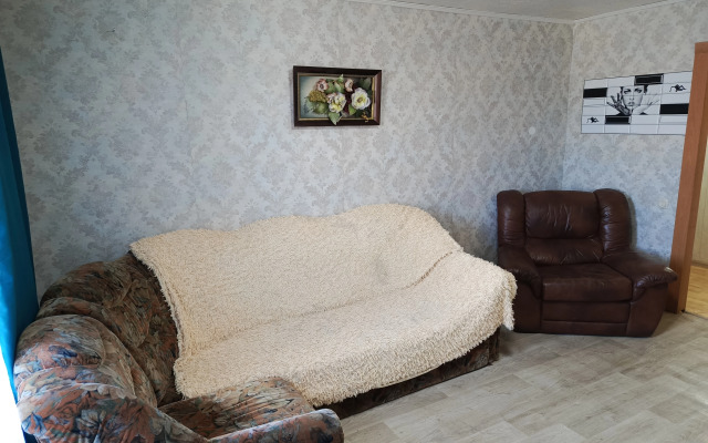 Квартира Большая трёхкомнатная для командировочных