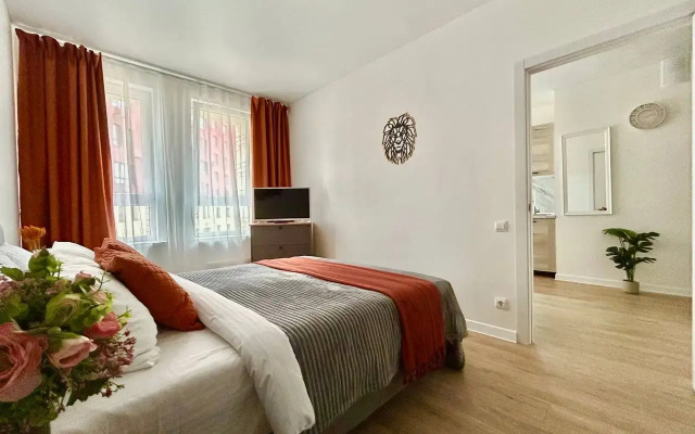 Uyutnaya Na 4 Cheloveka V Vatutinkakh Flat