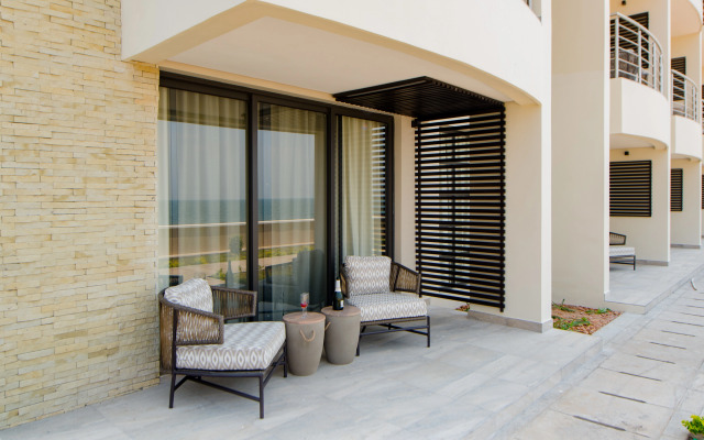 Sunbird Waterfront Hotel