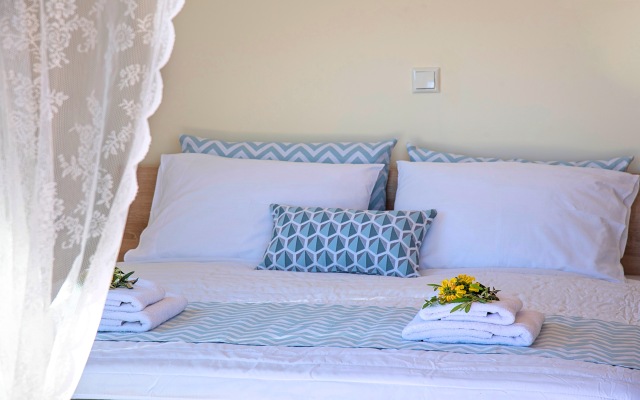 Aqua Mare Villa Heated Pool