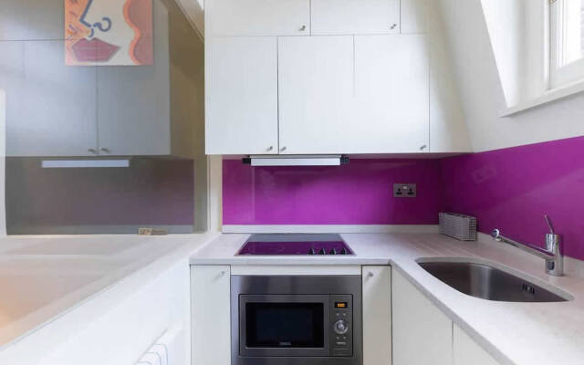 Comfortable Aircon Apartment Earls Court