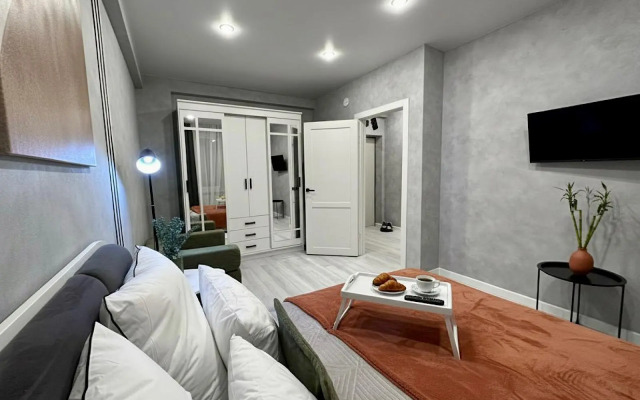 Квартира Живи Тут 89