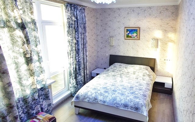 3 Otdelnye Spalni Plyus Gostinnaya Flat