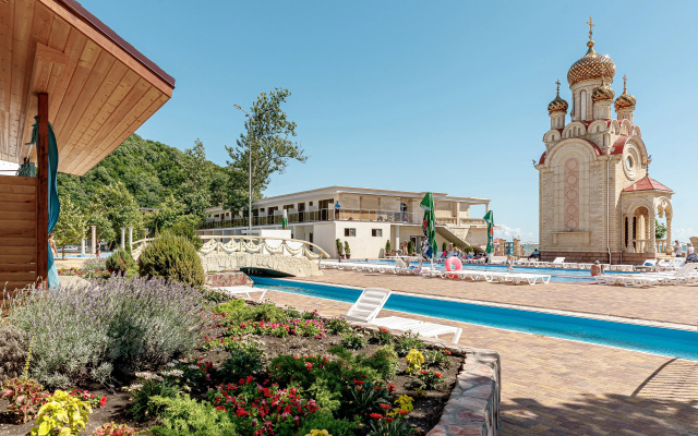 Albatros Hotel