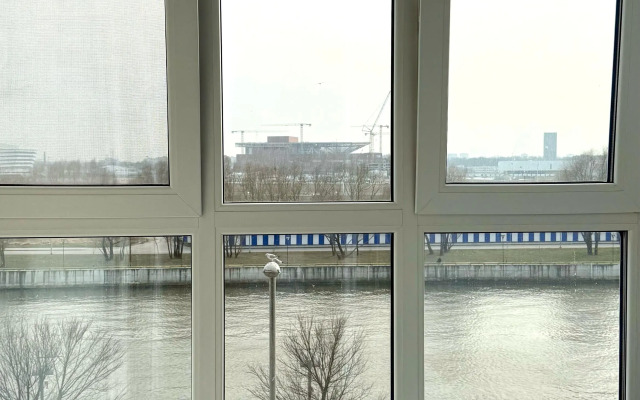 Апартаменты  ApartMari Шикарные 3-комнатные апартаменты на набережной реки в центре Калининграда