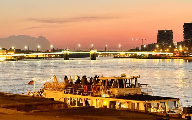 Квартира Уютная квартира у метро и разводным мостом