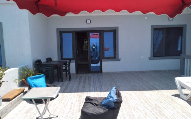 Gugu House Villa