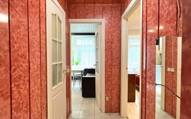 Dvukhkomnatnaya Uluchshennaya Flat