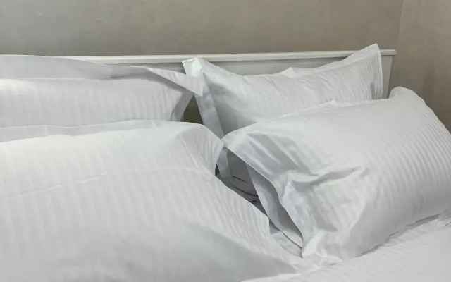 Helenrooms - Uyutnaya Kvartira Na Naberezhnoy Flat