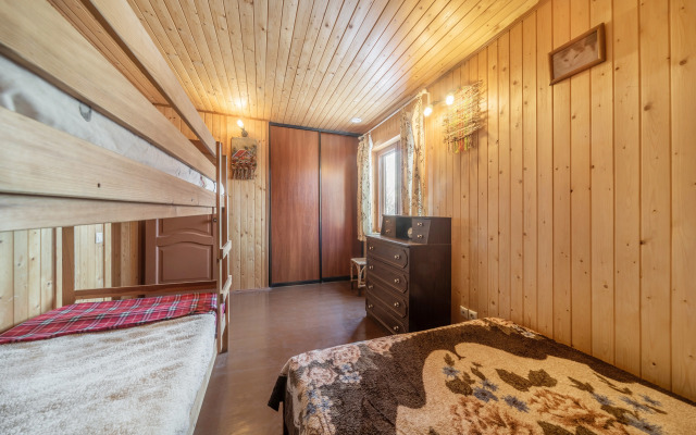 V Ostovkakh - 134 Metra Guest House