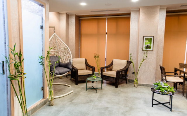 Premium Park Hotel