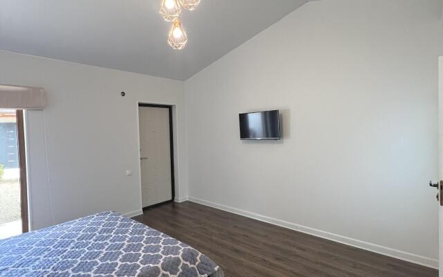 Oasis Apartment Hotel