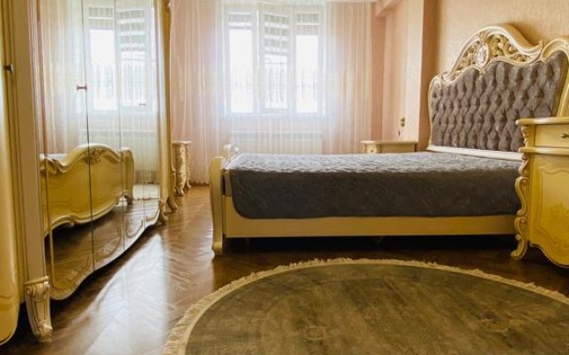 Апартаменты Vip Квартира 3К В Дербенте