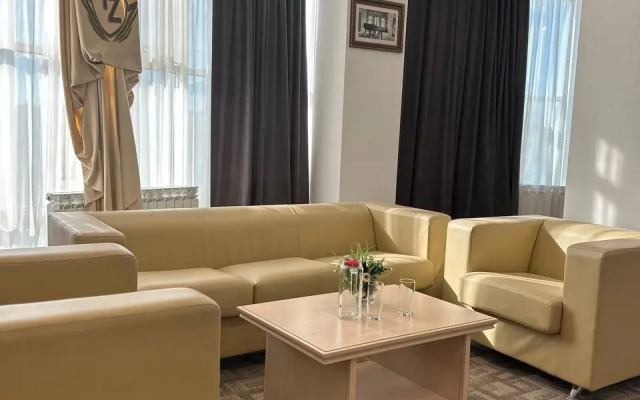 Hotel Tanzharyk