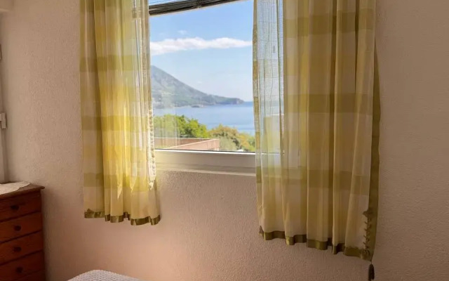 Anora Hotel