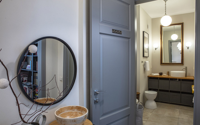 Апартаменты на тихой улице у Авроры