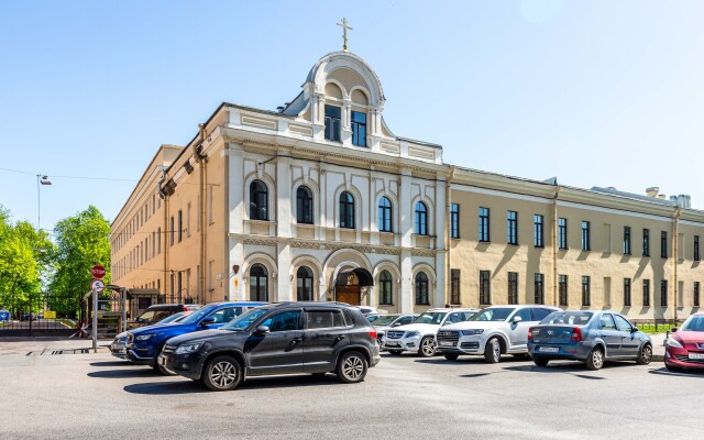U Finlyandskogo Vokzala I Kreysera Avrory Apartments