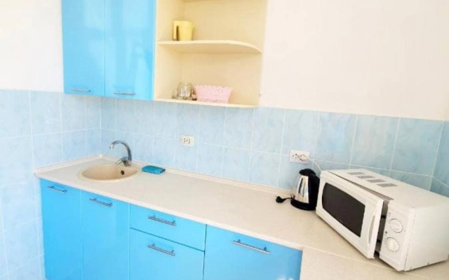 LooBeach Guest House