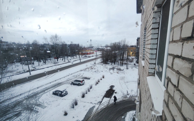 Na Ulitse Krasnykh Partizan 17 Apartament