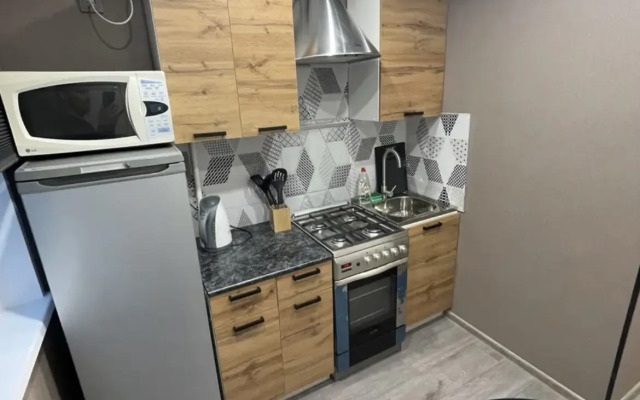 Апартаменты на Аскольдовцев 37