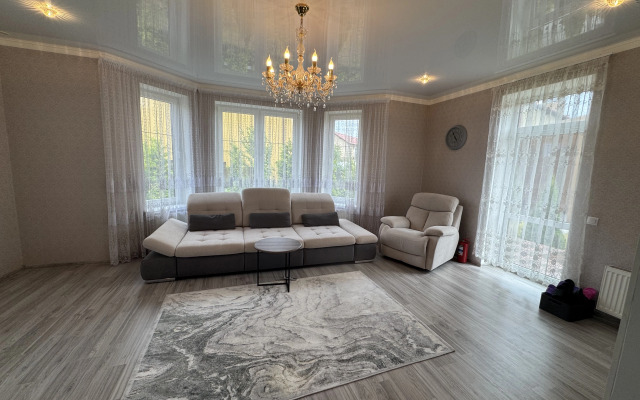 V Malinovke Kaliningradskoy Oblasti Private house