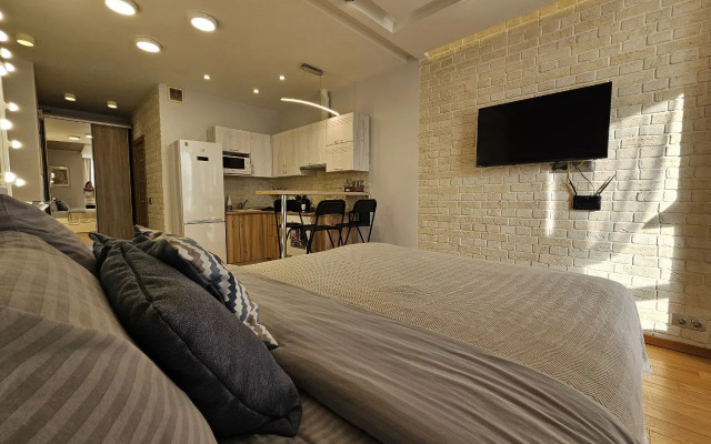 White Lodging Flat