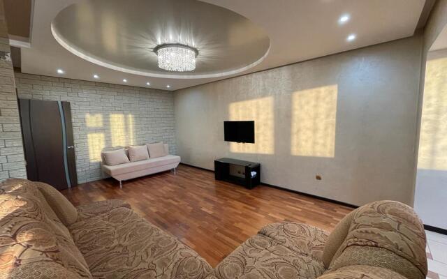 Апартаменты бизнес в центре