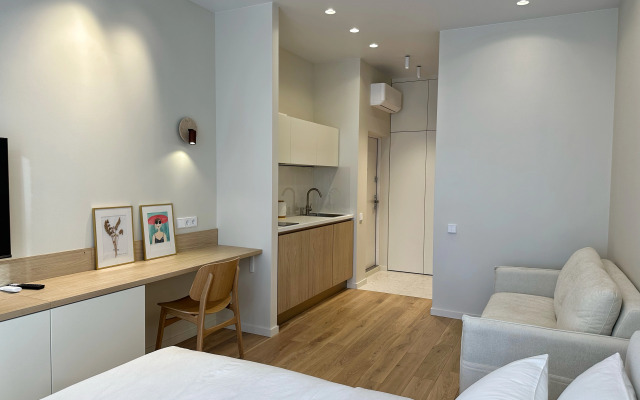 Апартаменты Уютная студия с видом на море центр