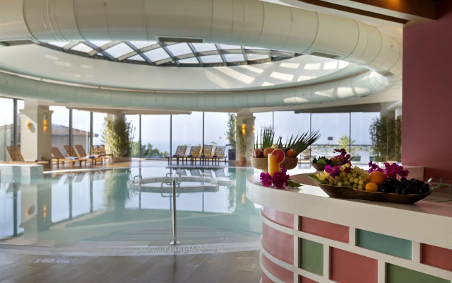 Royal Teos Thermal Resort Clinic & Spa Resort (Halal Hotel)