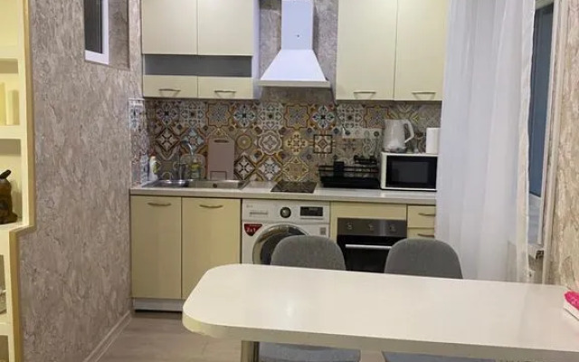 Na Ulitse Davydova 13 Flat