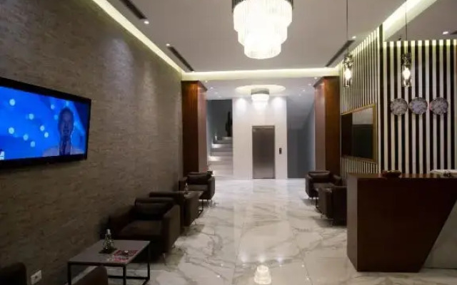 LIGHT Hotel
