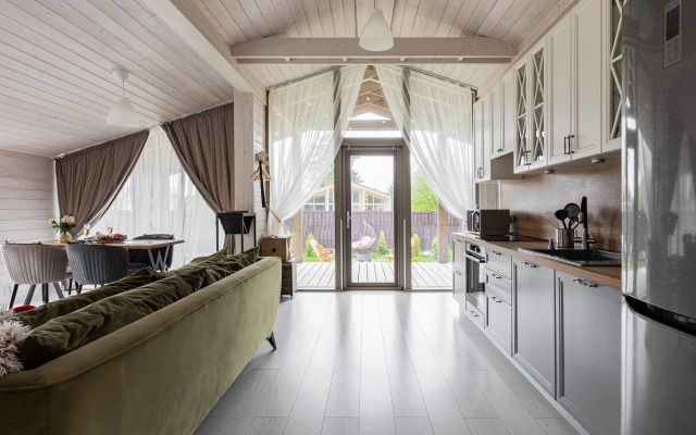 Dom 7 77m Dubldom Grinvud Private house