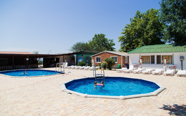 Chajka Hotel