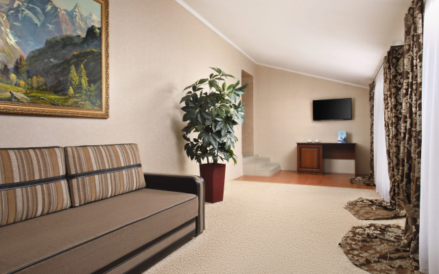 Kurortnyj otel' Grand-Otel'