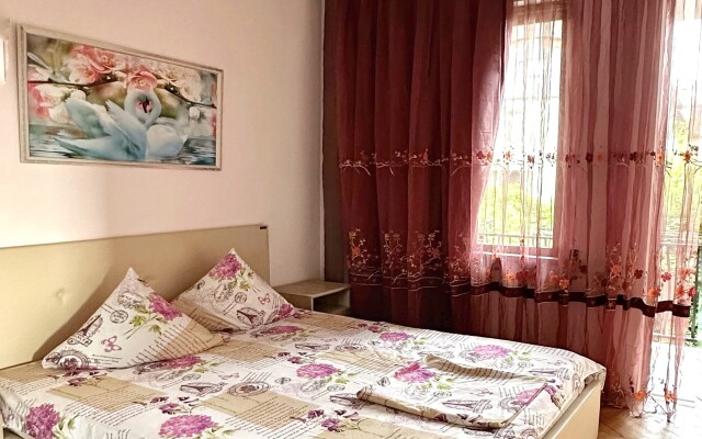 Aelo Guest House
