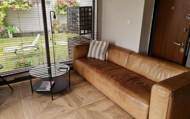 Serenity Residences & Spa, Kokrobite Beach Hotel