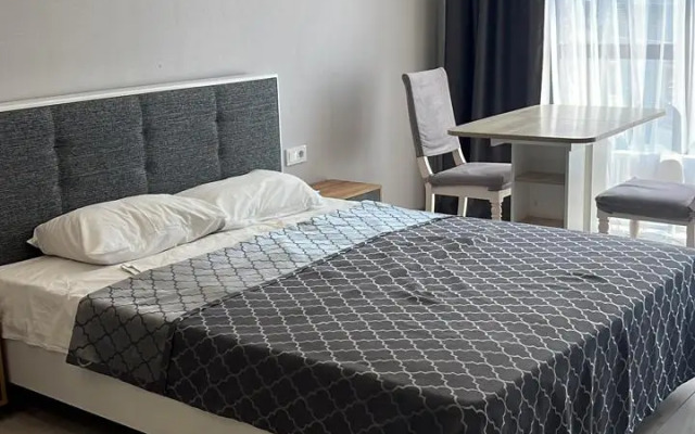 Studiya Zolotoy Bereg Flat